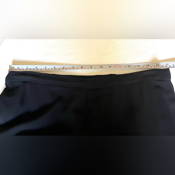 Black light and soft viscose blend pants loose summer coctail style loose pants - Picture 9 of 16